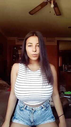 Elizabeth anne pelayo onlyfans